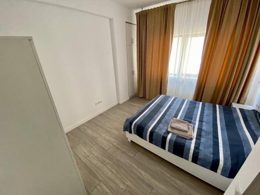 Cozy Central Apartment With 2 Rooms Bucharest Luaran gambar